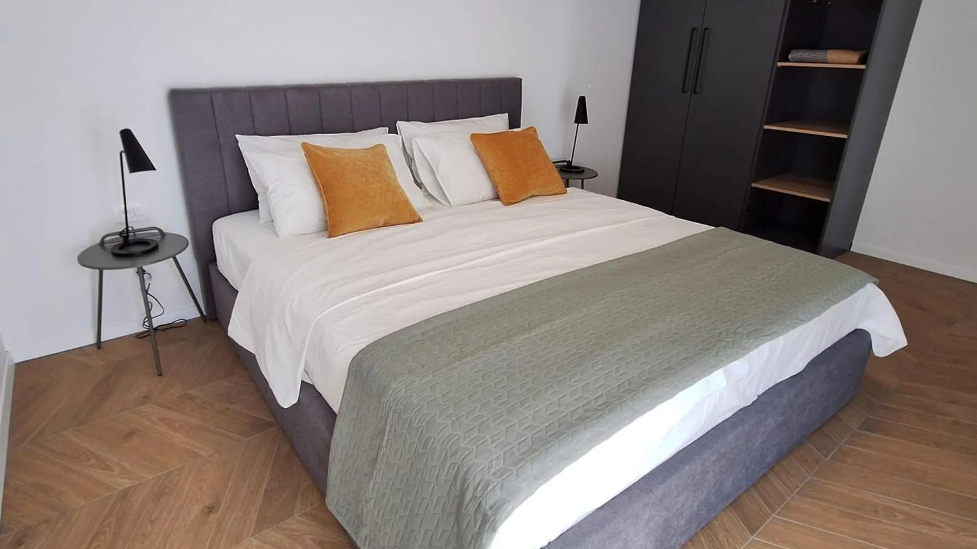 Sea View Apartments Ivana Krk Town
